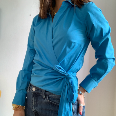 Blusa azul DKNY
