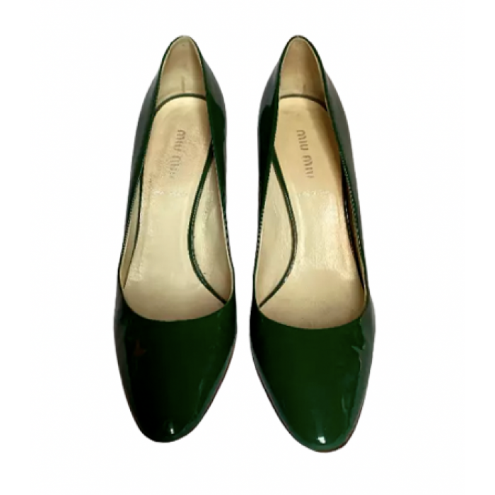 Zapato charol verde